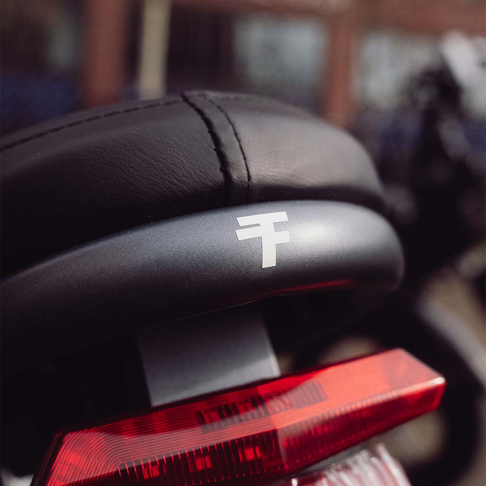 Zomer Deal - FLEX BIKES x OUXI V8.4 + Alarm